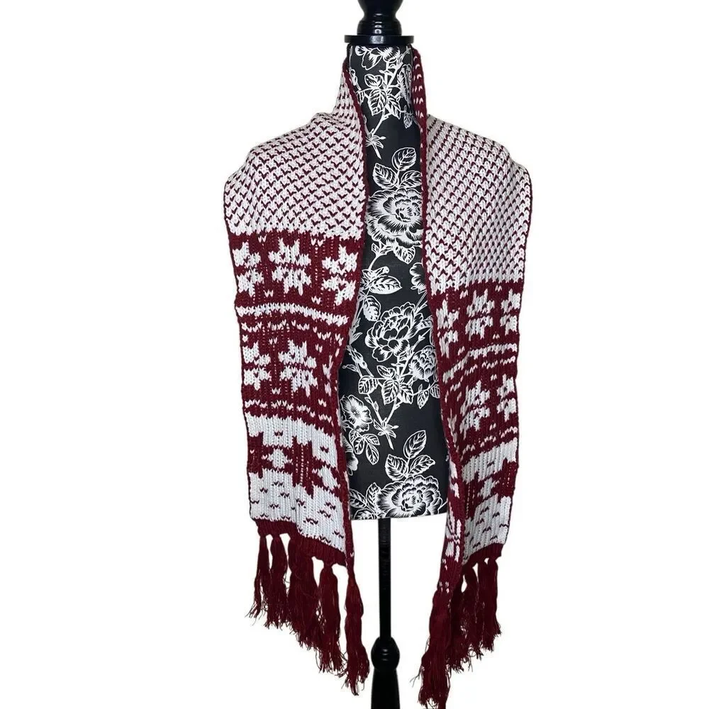 Red White Knit Scarf Fair Isle Snowflake Pattern Fringe Soft Winter Holiday